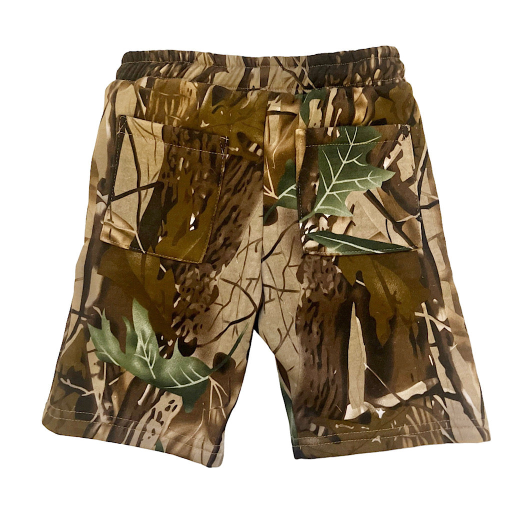 Oversized Pocket Fleece Shorts - Brown Camo